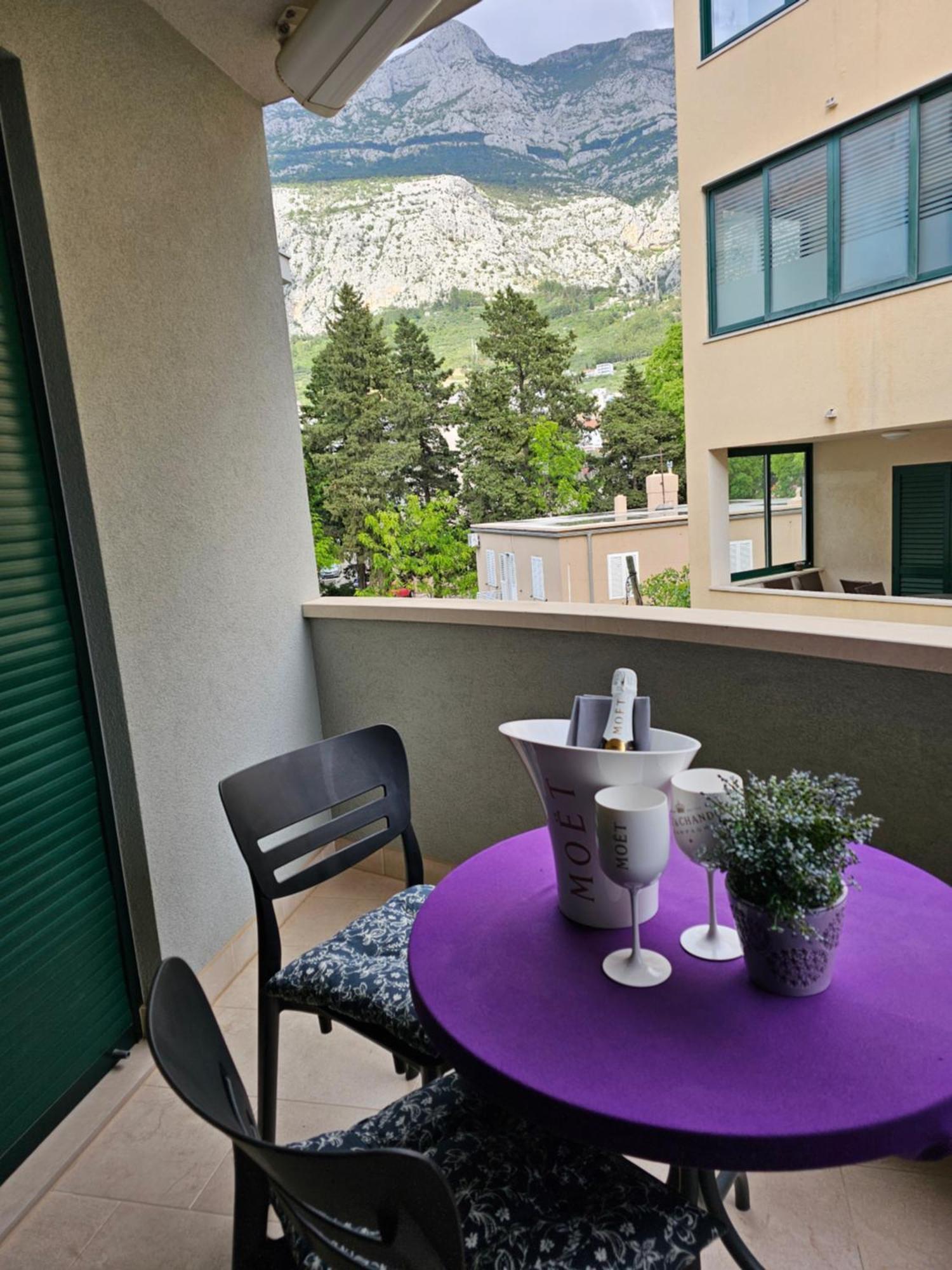 Sweet Makarska